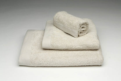 JUEGO DE TOALLAS 080 BEIGE MEDIO BURRITO BLANCO