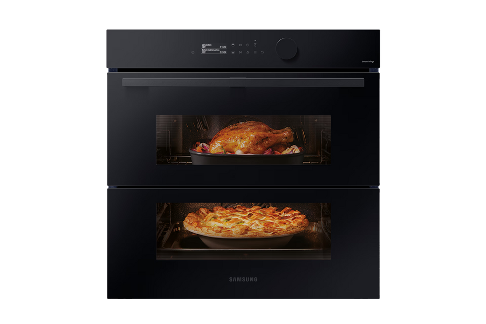 Horno Pirolítico Bespoke AI 76L 59.5cm Dual Cook Steam™ Clase A+ Negro NV7B5750TDK/U1